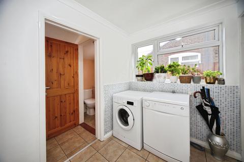 3 bedroom terraced house for sale, High Town Road, Luton