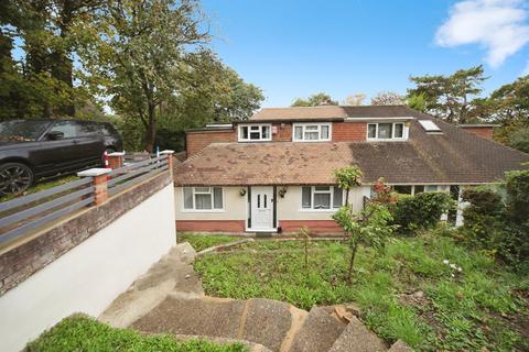 undefined, Hart Hill Lane, Luton