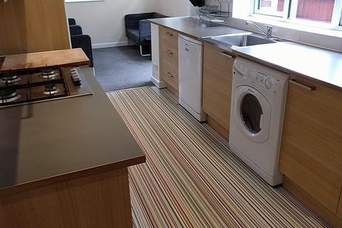 6 bedroom house to rent, Milton Road, Southampton, SO15