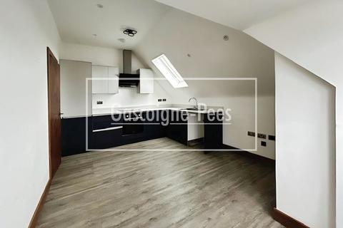 2 bedroom apartment to rent, York Road, Camberley, GU15