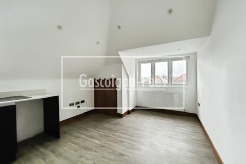 2 bedroom apartment to rent, York Road, Camberley, GU15
