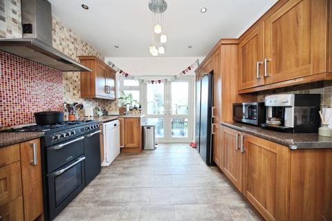 undefined, Alexandra Avenue, Luton