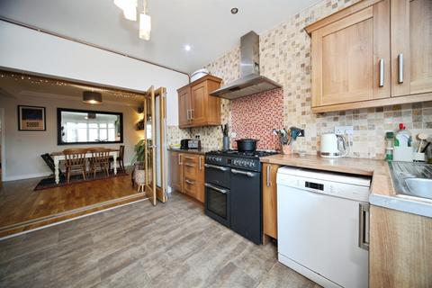 undefined, Alexandra Avenue, Luton