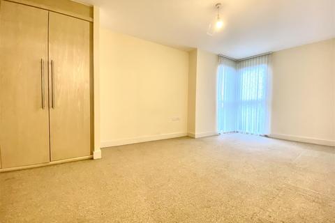 2 bedroom flat for sale, Sandling Lane, Maidstone