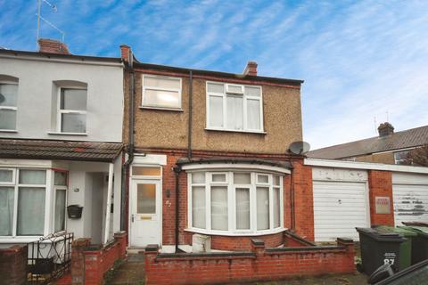 Talbot Road, Luton