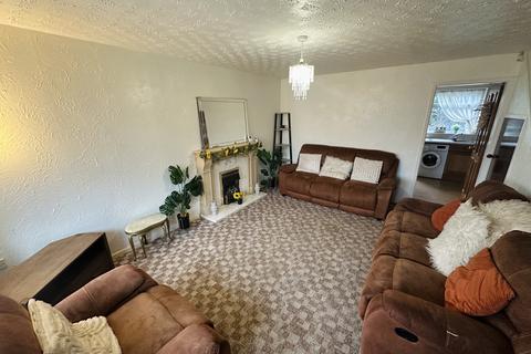 3 bedroom house to rent, Hawthorne Avenue, Stoke-on-Trent, ST4