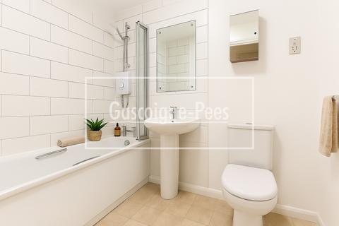 undefined, Windmill Rise, Kingston upon Thames, KT2