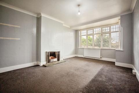 4 bedroom semi-detached house for sale, London Road, Maidstone