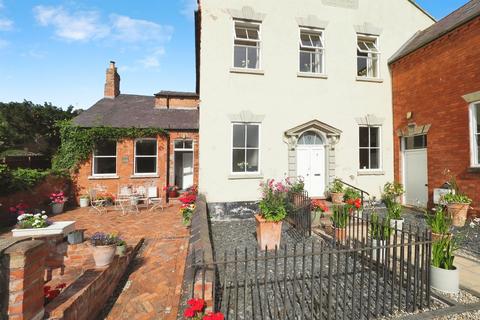 4 bedroom detached house for sale, Bondgate, Castle Donington, DERBY