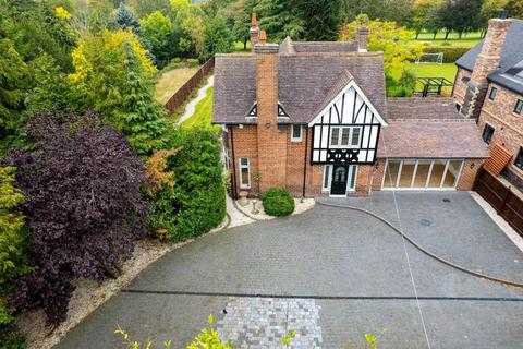 3 bedroom detached house for sale, Measham Road, Ashby-De-La-Zouch