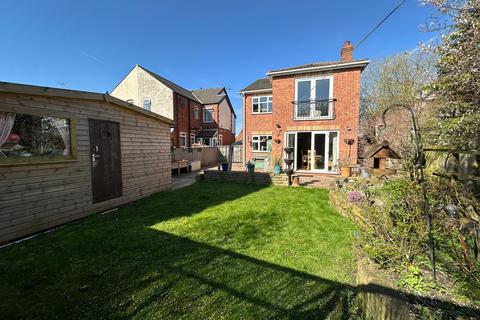 4 bedroom detached house for sale, Alfreton Road, Sutton-In-Ashfield