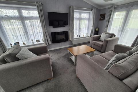 2 bedroom park home for sale, Theddingworth Road, Lubenham, Market Harborough