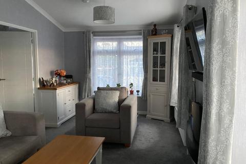 2 bedroom park home for sale, Theddingworth Road, Lubenham, Market Harborough