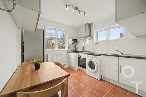 2 bedroom flat to rent, Grafton Road, Kentish Town NW5
