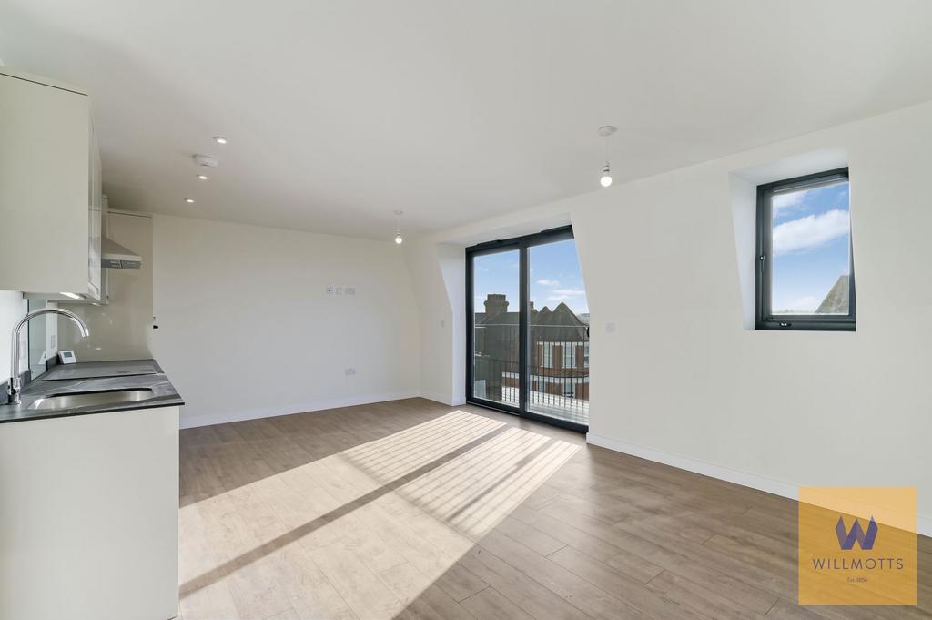 Open plan kitchen/lounge