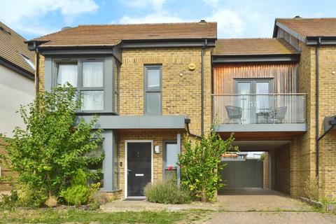 undefined, Robinson Row, Oakgrove, Milton Keynes