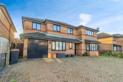 Detached house - Mayditch Place, Bradwell Common, Milton Keynes