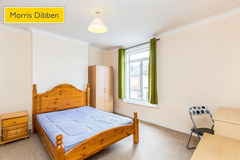 undefined, Mafeking Road, Southsea, PO4