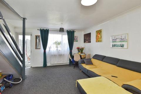 undefined, Bramble Avenue, Conniburrow, Milton Keynes
