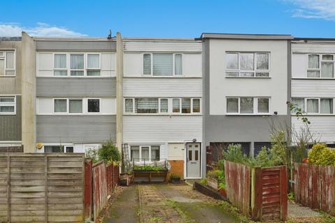 Terraced house - Beadlemead, Netherfield, Milton Keynes