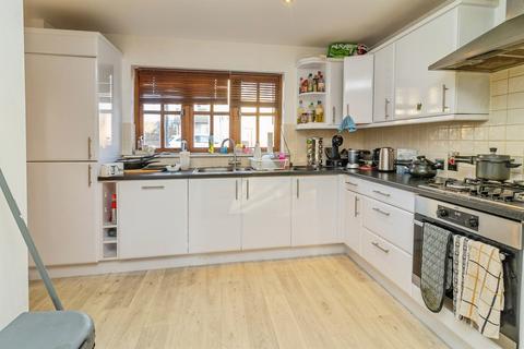 4 bedroom detached house for sale, Goldhawk Road, Monkston Park, Milton Keynes