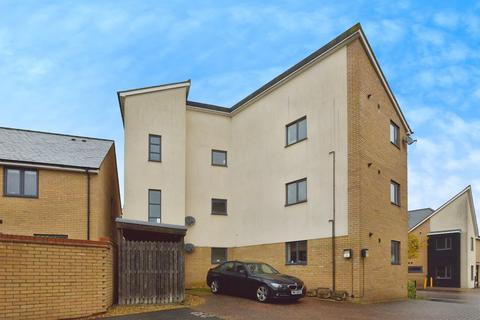 Selkirk Drive, Oakridge Park, Milton Keynes