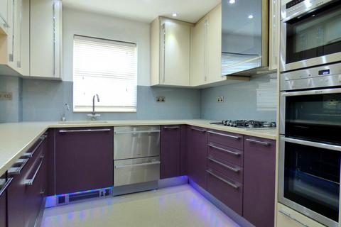 1 bedroom in a house share to rent, Burgoyne Road, Southsea, PO5