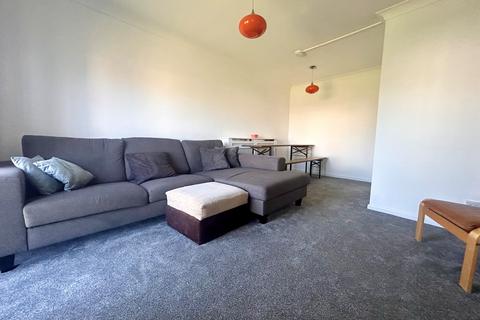 1 bedroom in a house share to rent, Burgoyne Road, Southsea, PO5