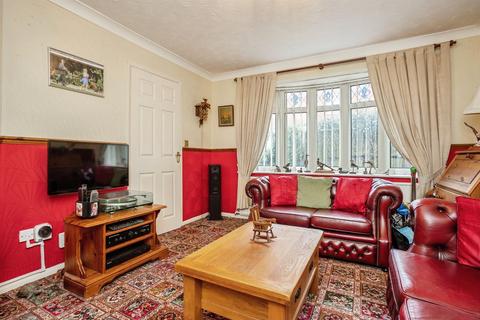 3 bedroom detached house for sale, Whitlock Way, Asfordby, Melton Mowbray