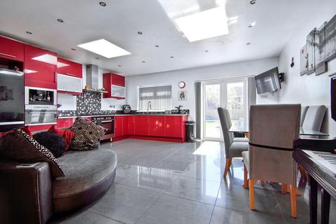 4 bedroom semi-detached house for sale, Tile Hill Lane, Coventry, CV4