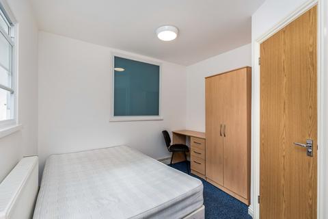 undefined, Guildhall Walk, Portsmouth, PO1