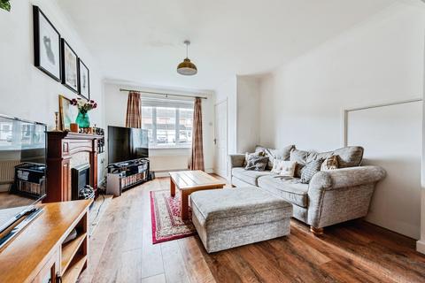 2 bedroom semi-detached house for sale, Wynndale Close, SWINDON