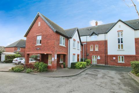 1 bedroom flat for sale, Sandhurst Street, Oadby, Leicester