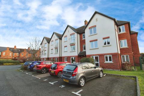 1 bedroom flat for sale, Sandhurst Street, Oadby, Leicester