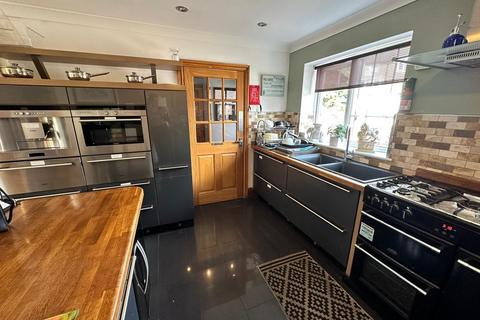 undefined, Brookwood Crescent, Nottingham, NG4