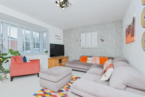 5 bedroom semi-detached house for sale, Tollgate Close, Oadby, Leicester