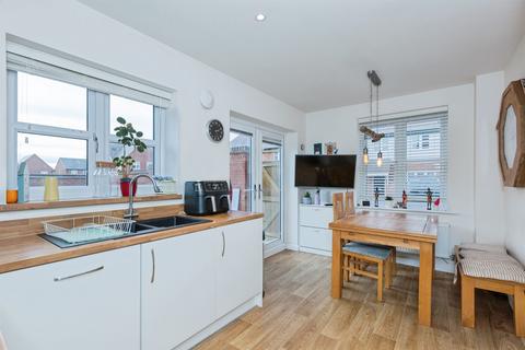 5 bedroom semi-detached house for sale, Tollgate Close, Oadby, Leicester