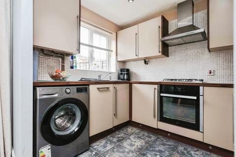 3 bedroom semi-detached house for sale, Wakeman Drive, Tividale, OLDBURY