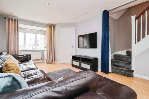 3 bedroom semi-detached house for sale, Wakeman Drive, Tividale, OLDBURY