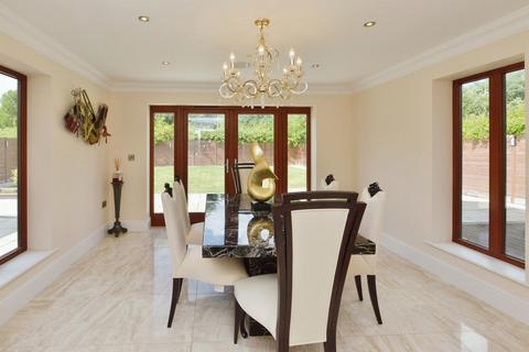 undefined, Ashford Crescent, Grange Farm, Milton Keynes