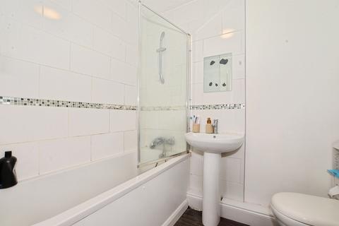1 bedroom flat for sale, Broad Street, Chesham