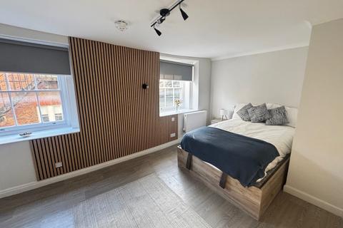 undefined, High Street, Southampton SO14