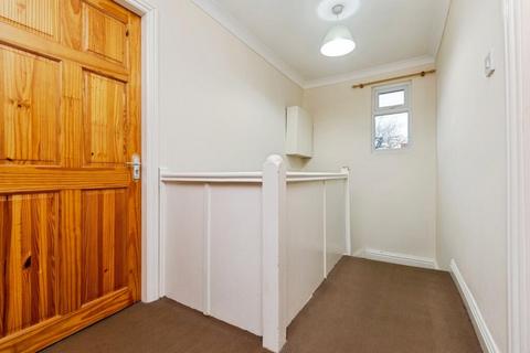 5 bedroom semi-detached house to rent, Musgrave Gardens, Durham, DH1