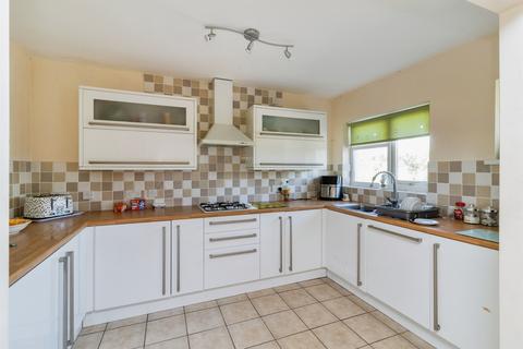 3 bedroom detached bungalow for sale, Broadsands Avenue, Paignton