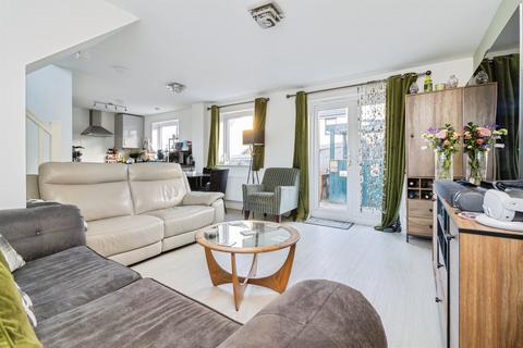 2 bedroom terraced house for sale, Peters Court, PAIGNTON