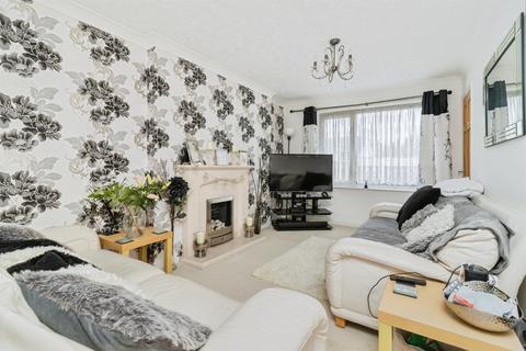 3 bedroom terraced house for sale, Gibson Road, Paignton