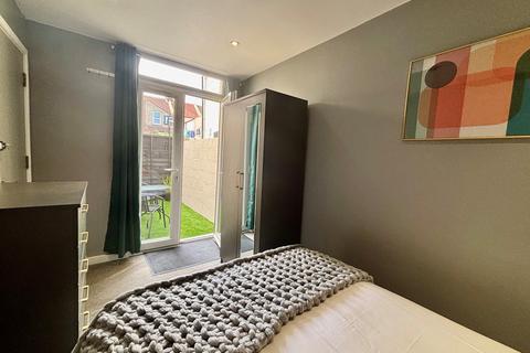 undefined, Linden Road, Gillingham, ME7