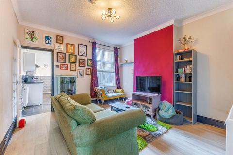 2 bedroom end of terrace house for sale, Westbury Road, Nuneaton, CV10