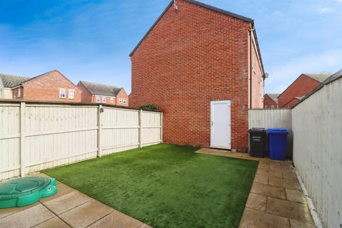 4 bedroom semi-detached house for sale, Hunters Walk, Chesterfield