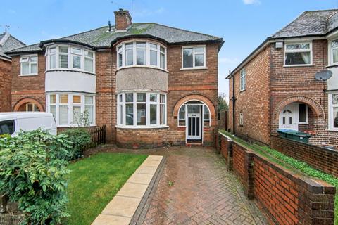 3 bedroom semi-detached house for sale, Hathaway Road, Coventry, CV4
